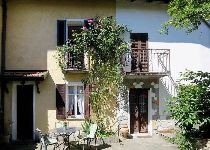 Nicol By Interhome Trarego